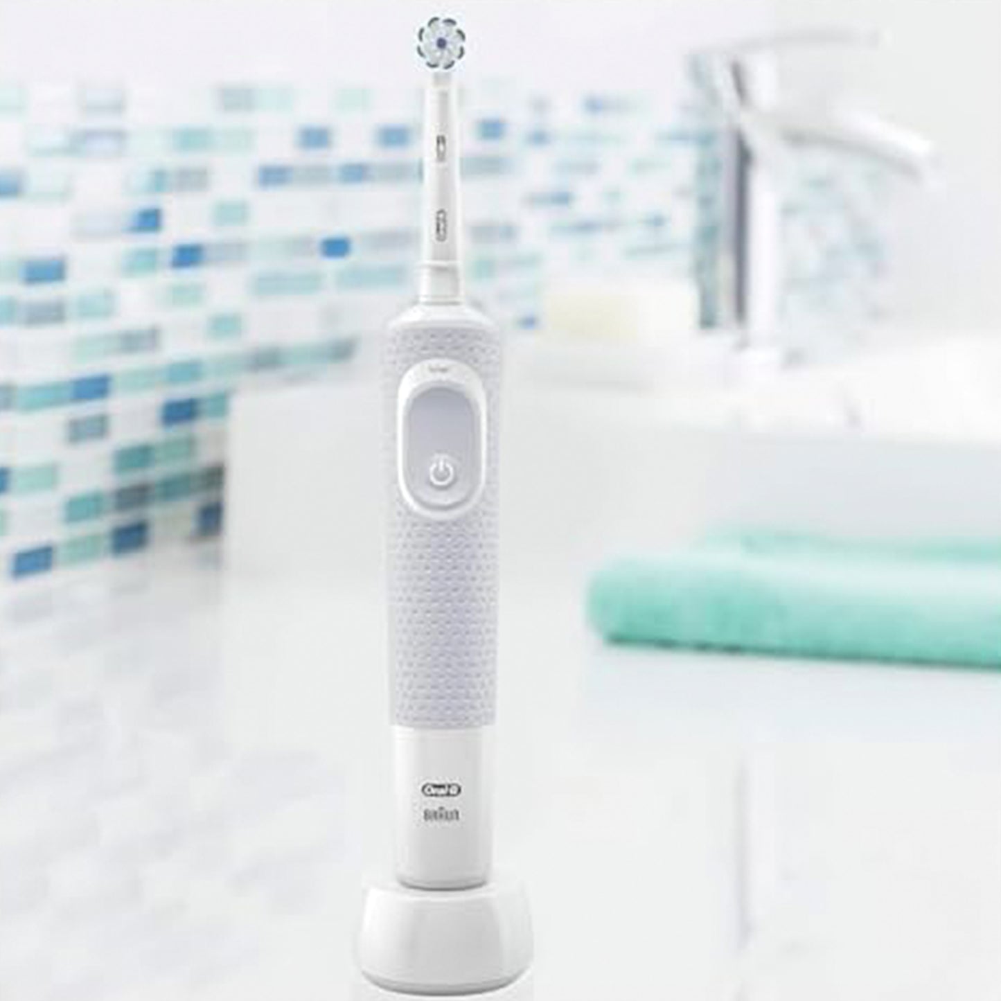 ORAL-B (Box) Vitality-100 Cross Action Rechargeable Toothbrush (D100.413.1)